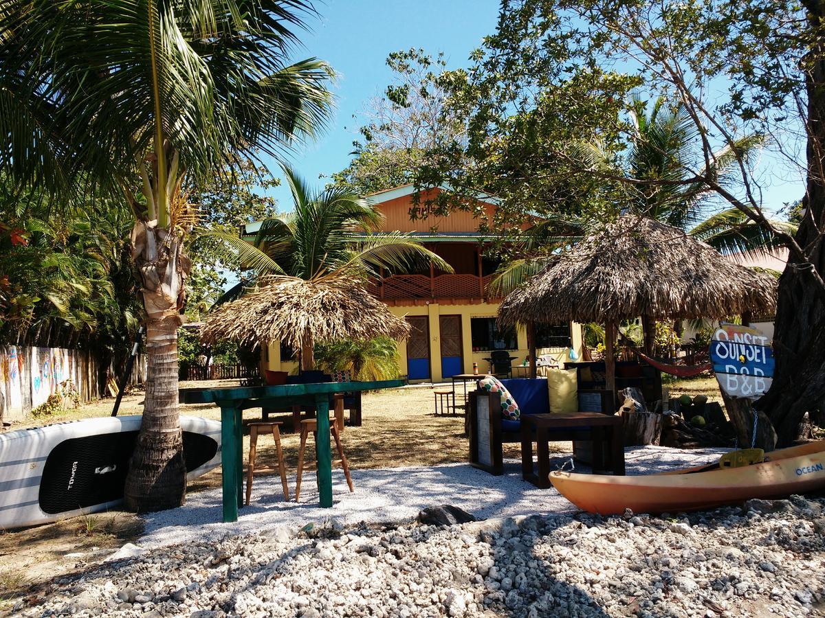 Sunset Chill Out Bed & Breakfast Samara Ngoại thất bức ảnh